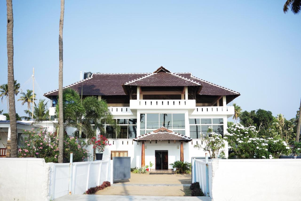 Cherai Beach Palace Kültér fotó