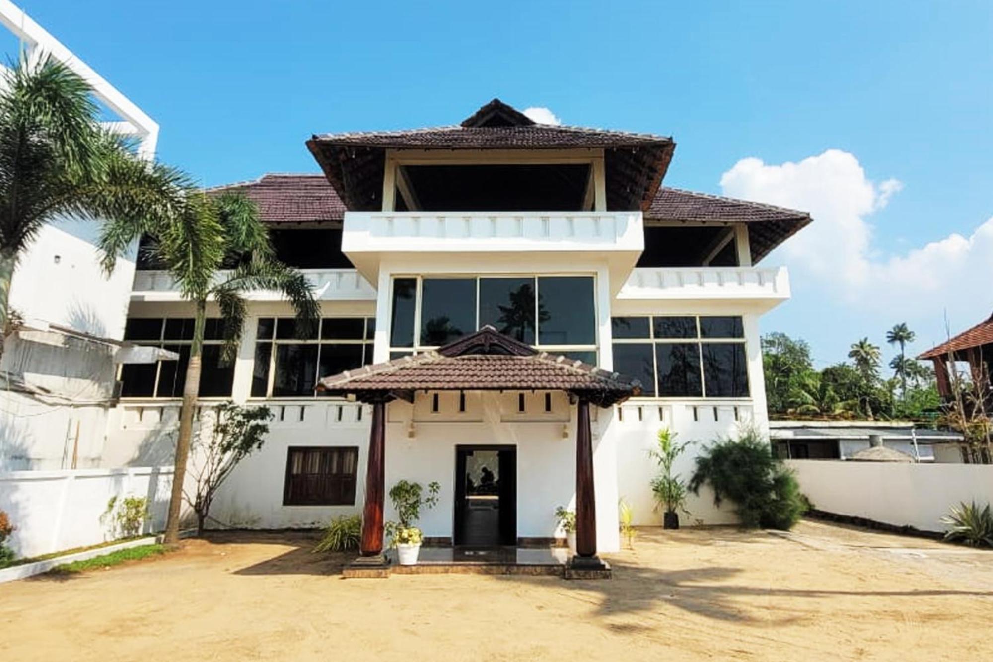 Cherai Beach Palace Kültér fotó